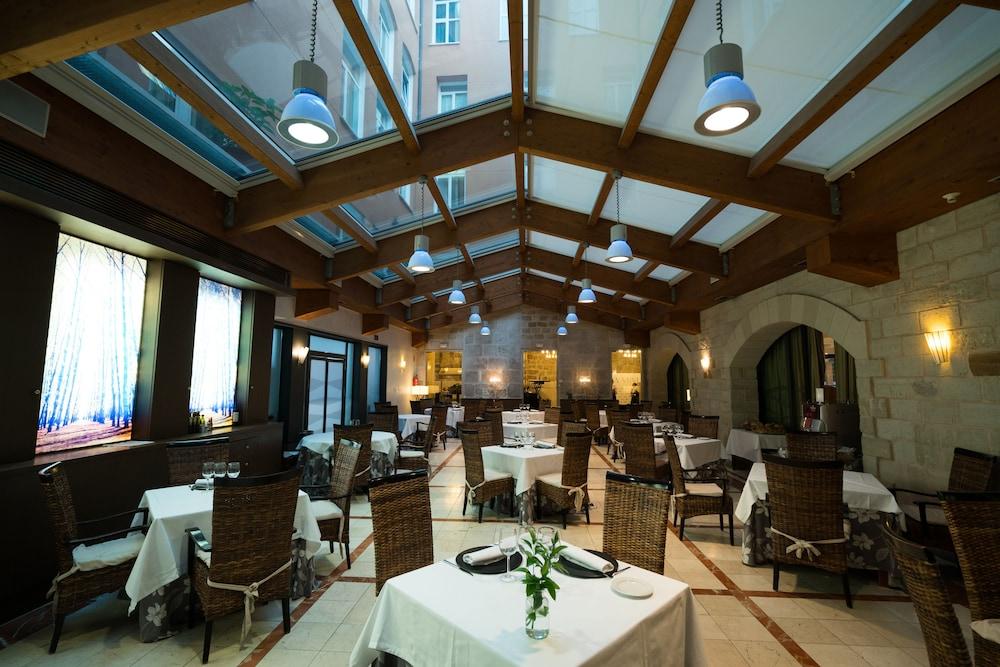 Rice Palacio De Los Blasones Burgos Ngoại thất bức ảnh