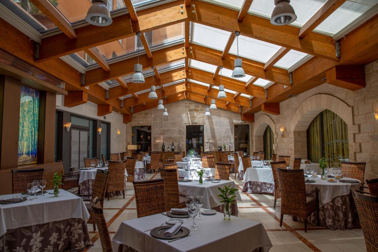 Rice Palacio De Los Blasones Burgos Ngoại thất bức ảnh