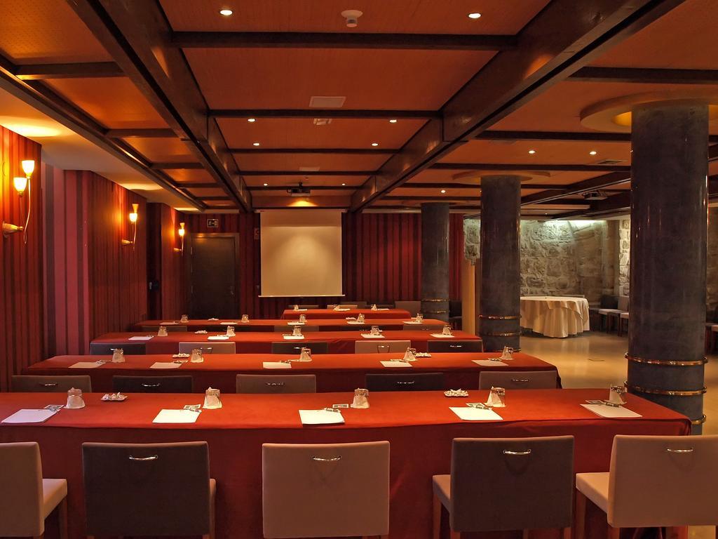 Rice Palacio De Los Blasones Burgos Ngoại thất bức ảnh